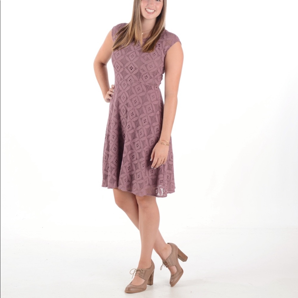 Light purple/pink lace dress